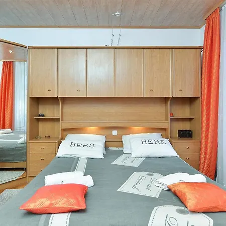 Apartment Fuer 4 Personen Ca 73 Qm In Fazana, Istrien Istrische Riviera