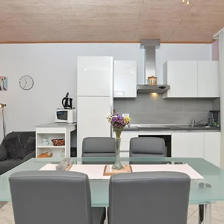 Fuer 4 Personen Ca 73 Qm In Fazana, Istrien Istrische Riviera